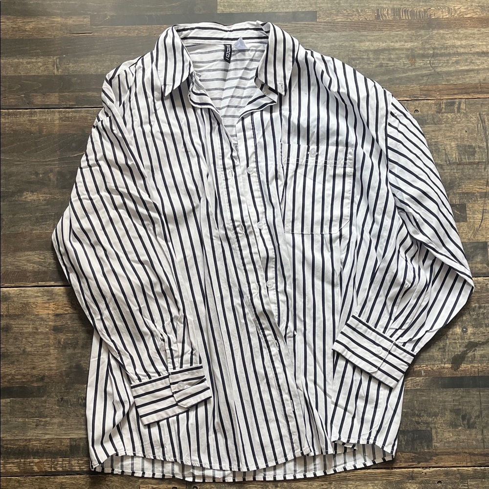 H&M Black and White Striped Casual Shirt
